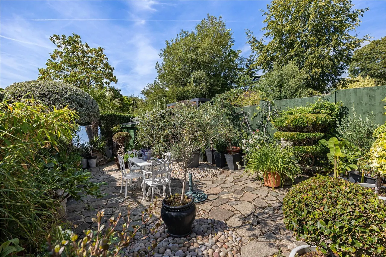 Milton Close, Henley-on-Thames, RG9, photo 22