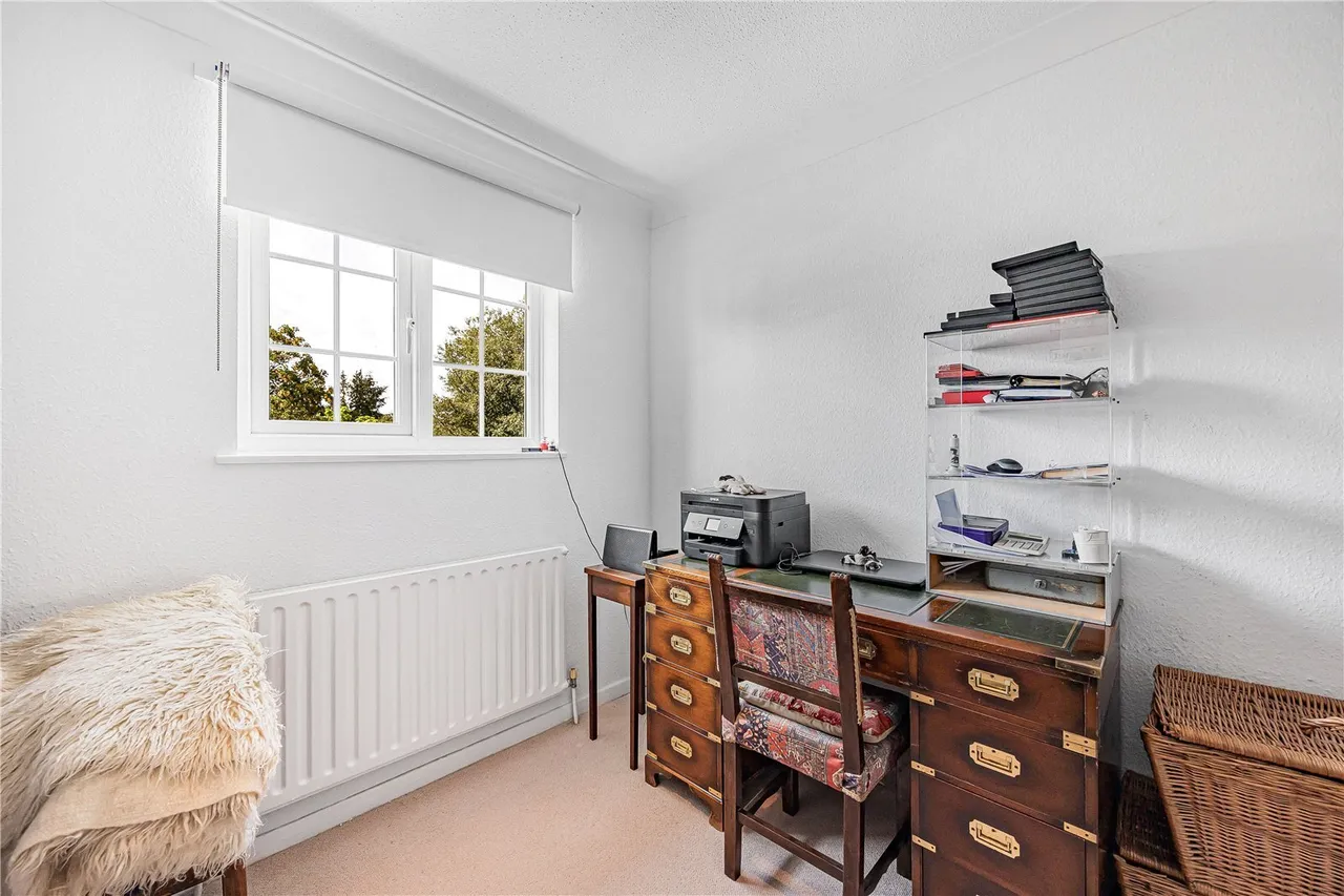 Milton Close, Henley-on-Thames, RG9, photo 16