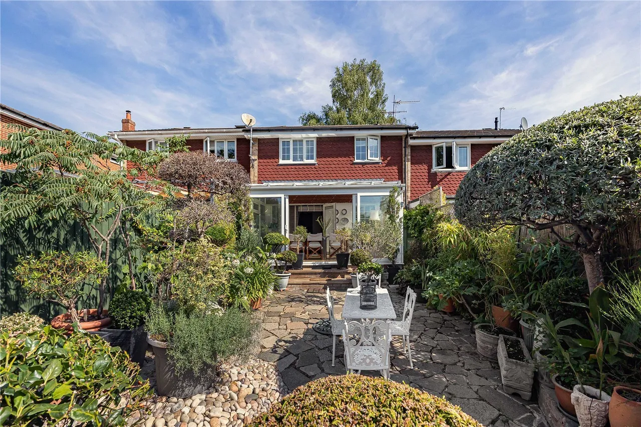Milton Close, Henley-on-Thames, RG9, photo 23