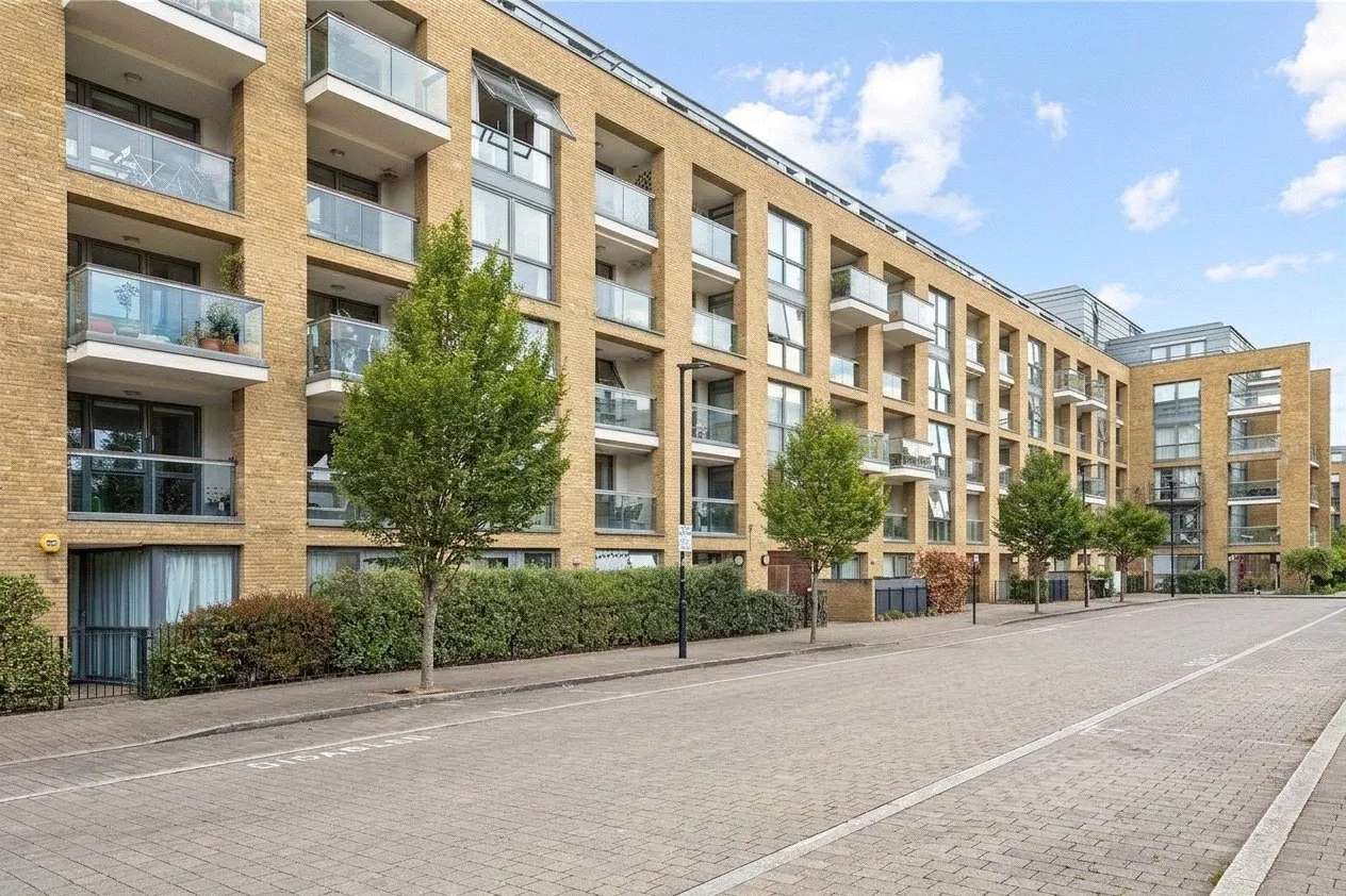 Canalside Square, London, N1, photo 11