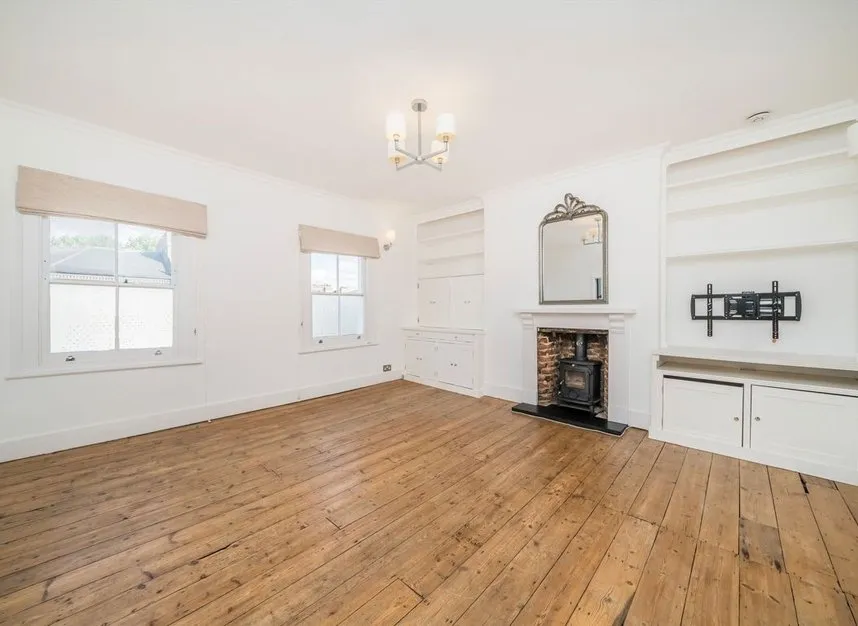 St. Philips Road, Surbiton, KT6, photo 2