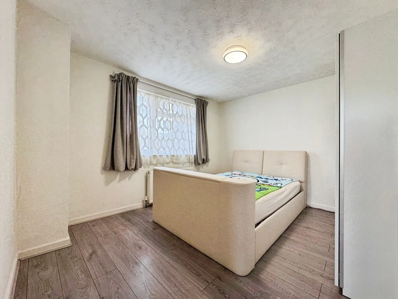 Gervase Road, Edgware, HA8, photo 9