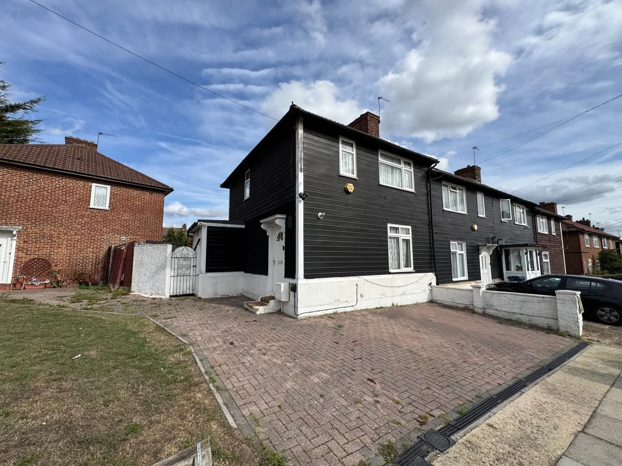 3 bed house for sale, Gervase Road, Edgware, HA8