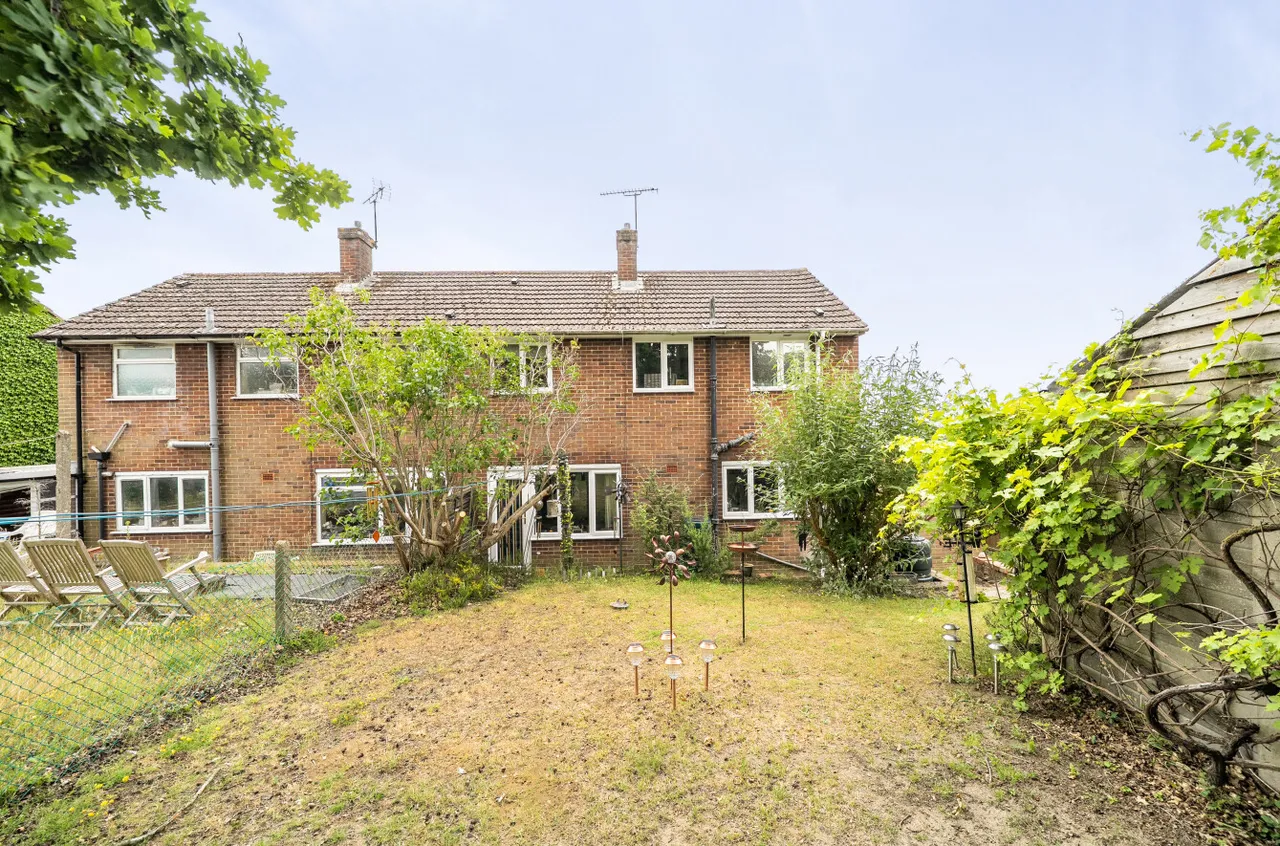 Field Road, Farnborough, Hampshire, GU14 9DJ, photo 8
