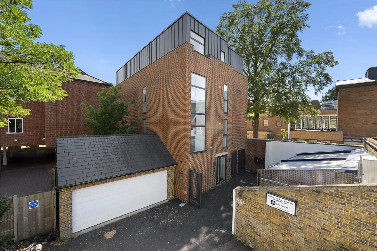 Primrose House, Churchfield Road, KT13, photo 7