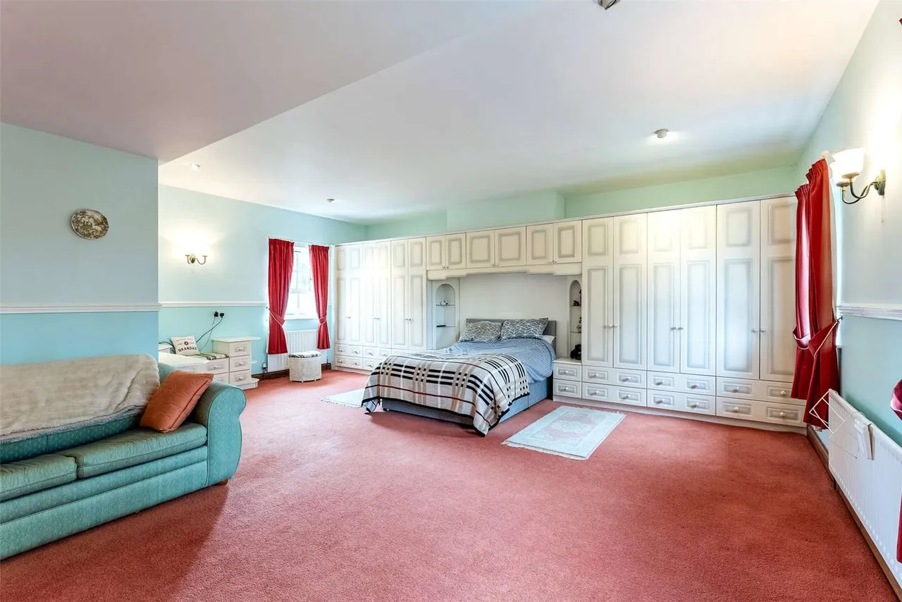 8a Logwood Road, Ballyclare, County Antrim, BT39 9LR, photo 12