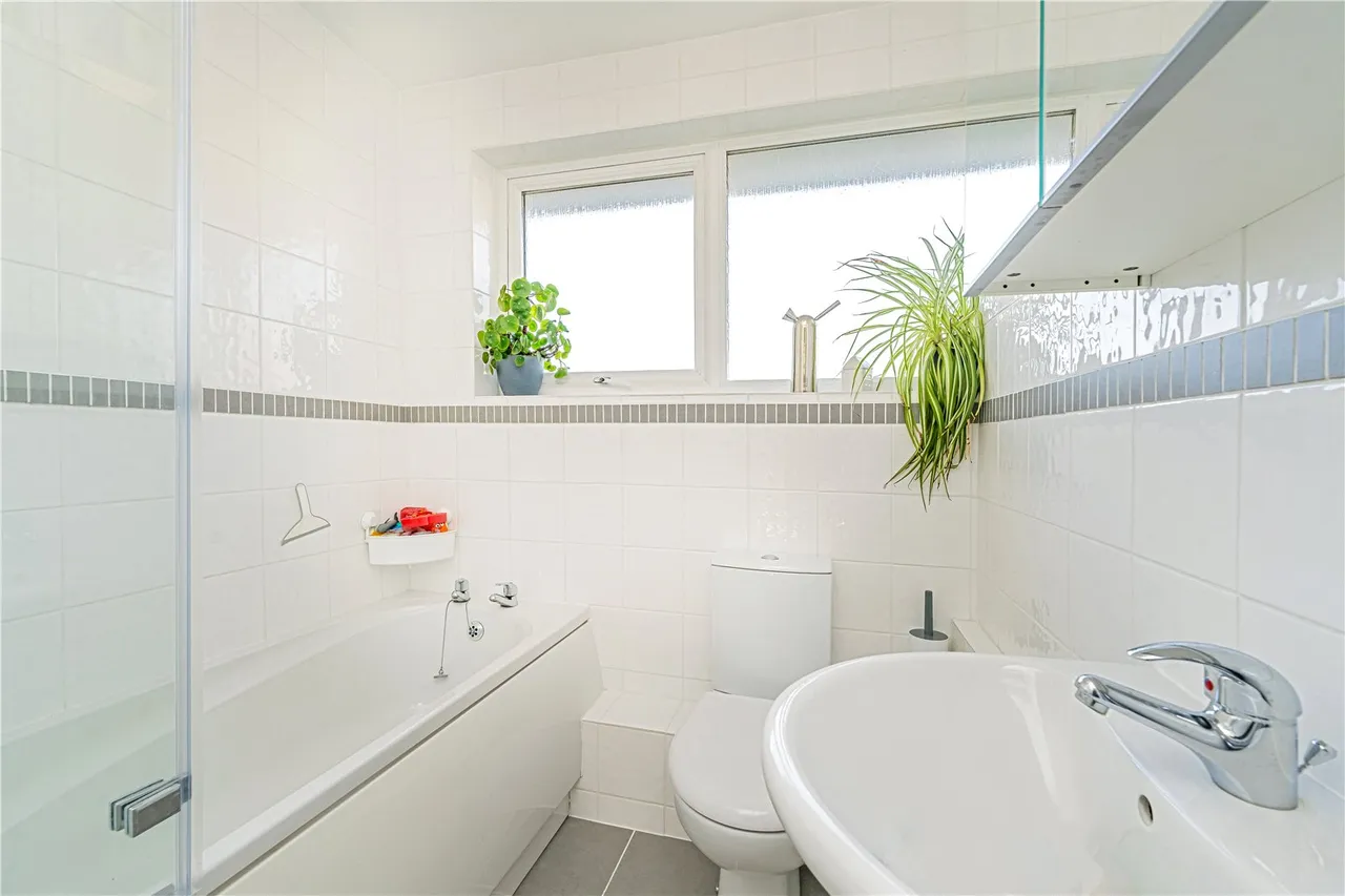 Strawberry Hill Close, Strawberry Hill Close, Twickenham, TW1 4PX, photo 9