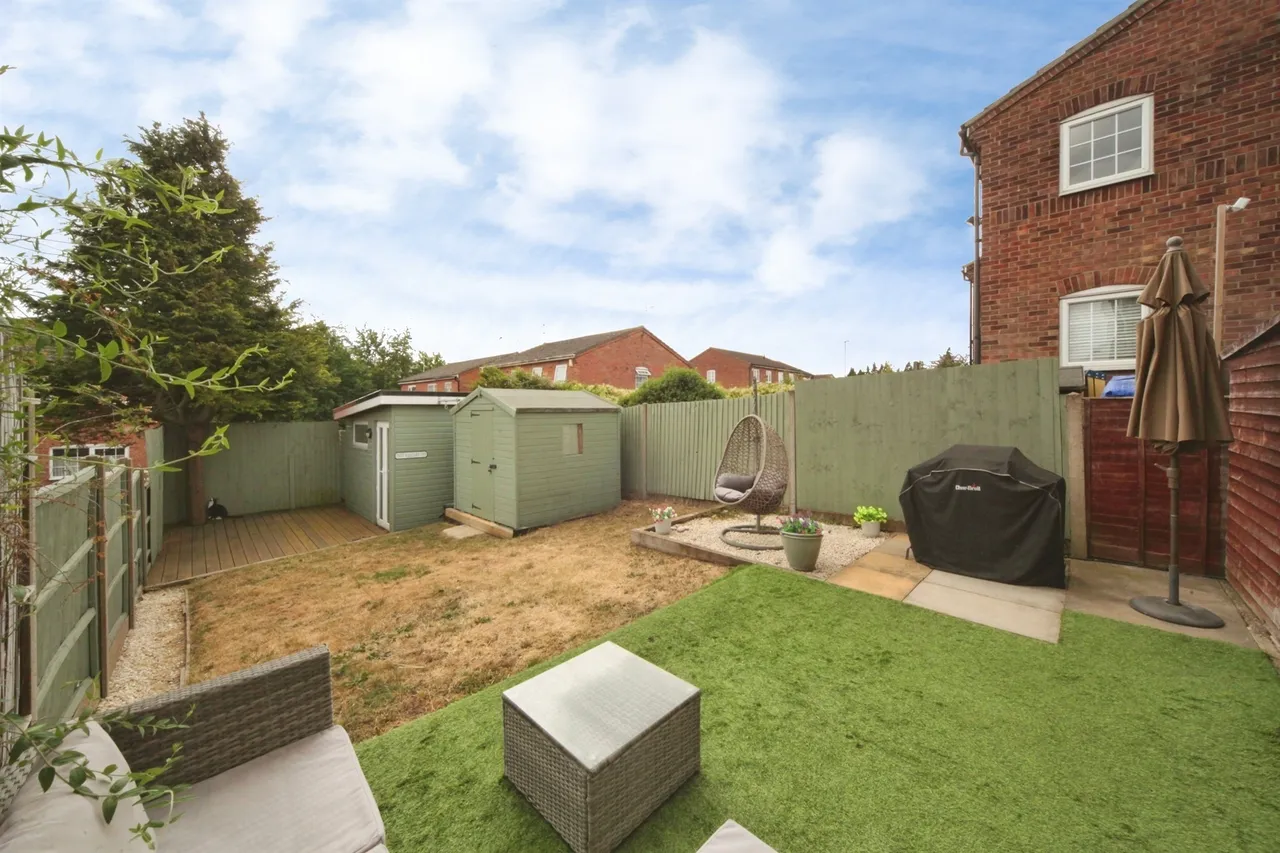 Ardleigh Green, Luton, LU2, photo 12