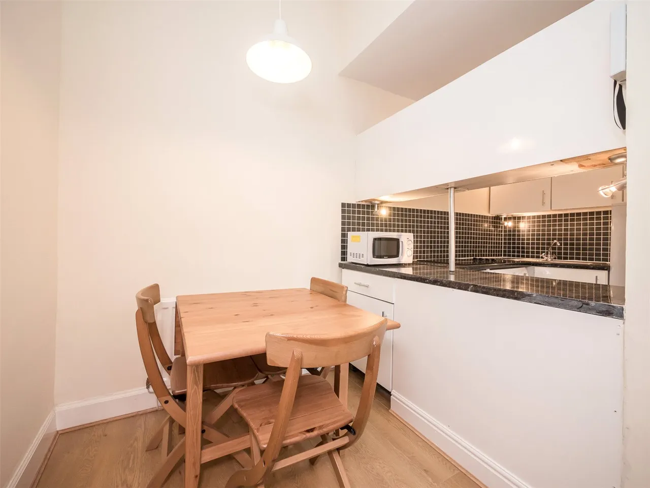 Gorgie Road, Edinburgh, EH11, photo 8