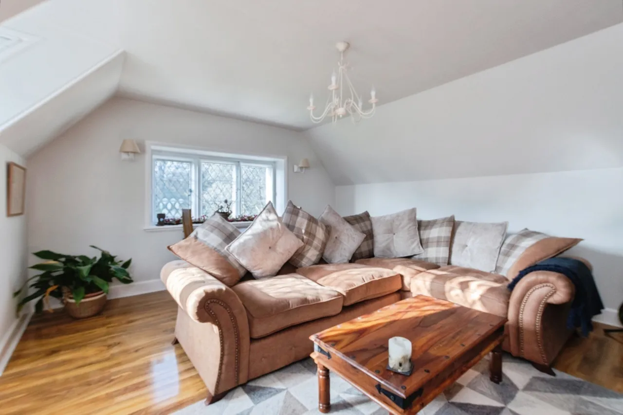 Castle Malwood Lodge, Minstead, SO43, photo 17