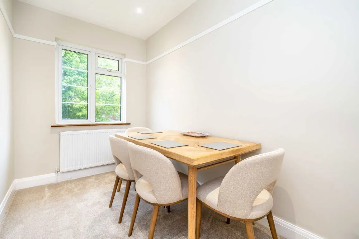 The Brooklands, TW7, photo 4