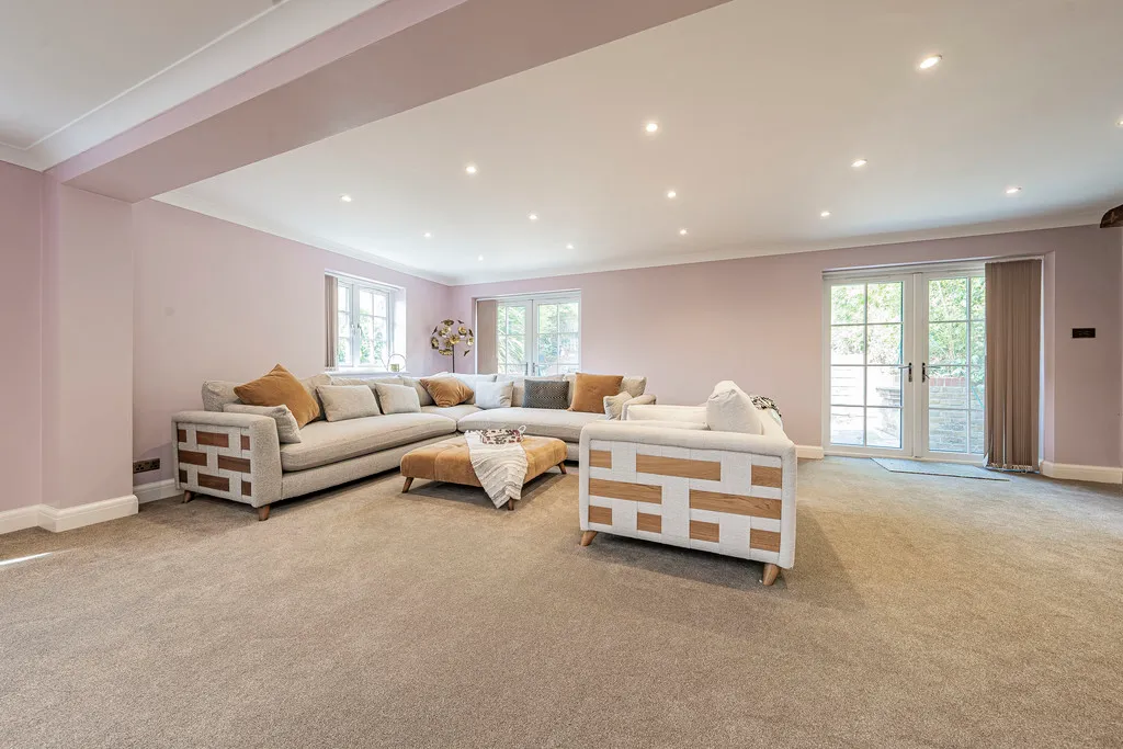 Lower Road, Denham, UB9, photo 5