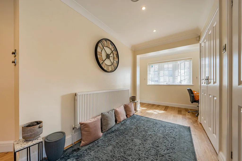 Lower Road, Denham, UB9, photo 47