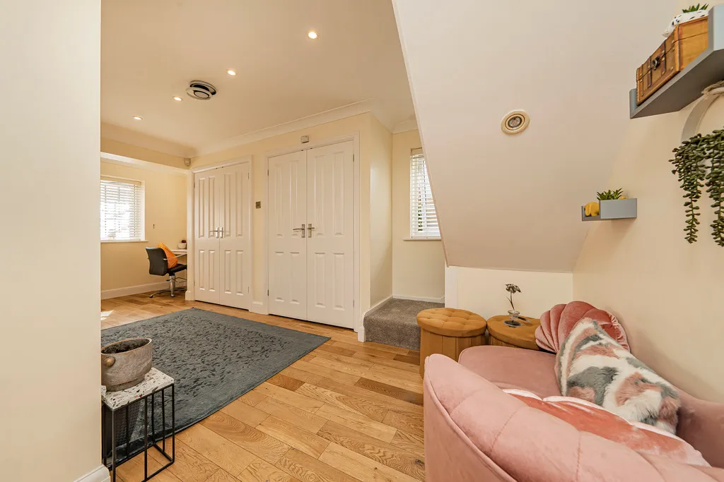 Lower Road, Denham, UB9, photo 12