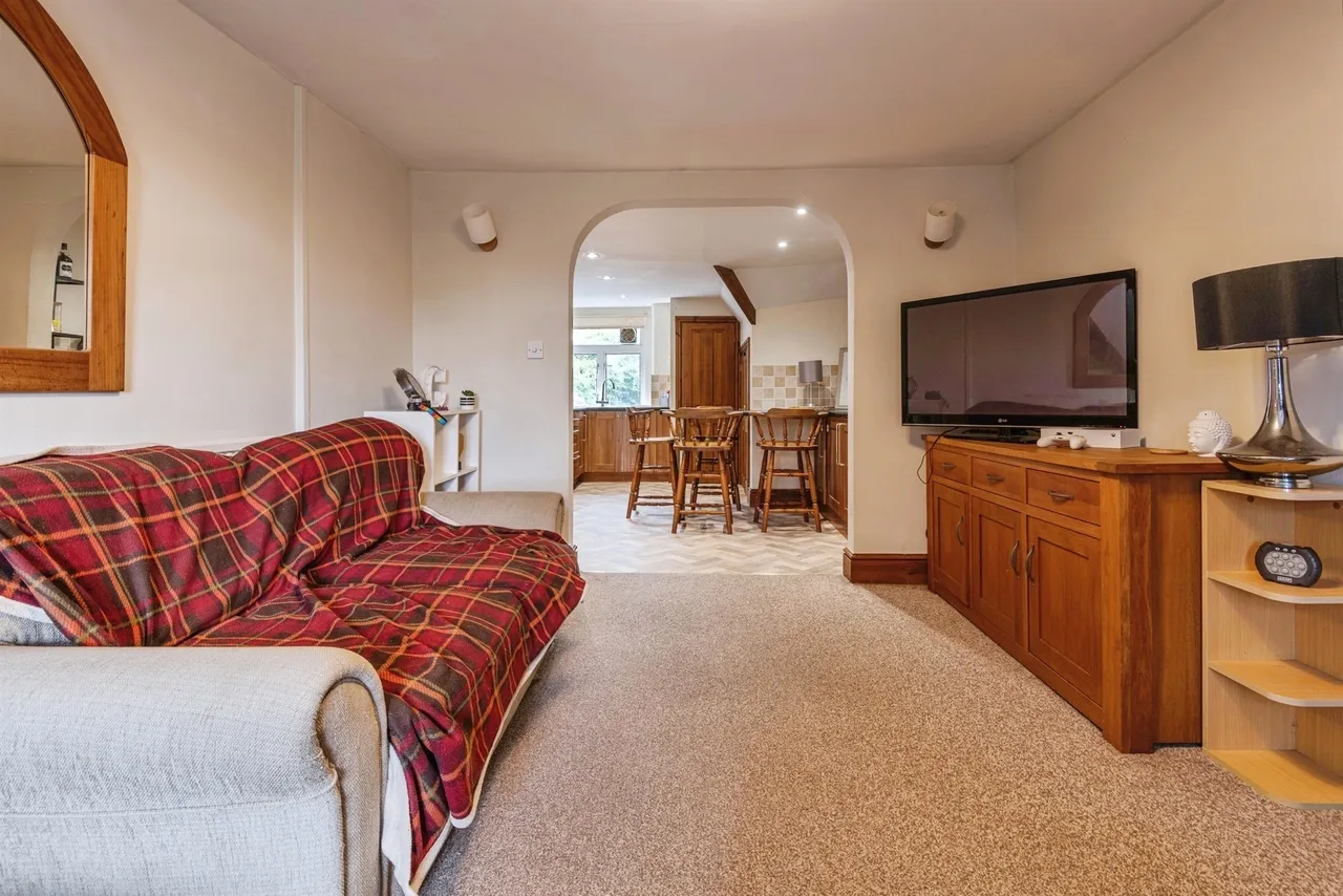 Blenheim Road, Minehead, TA24, photo 5