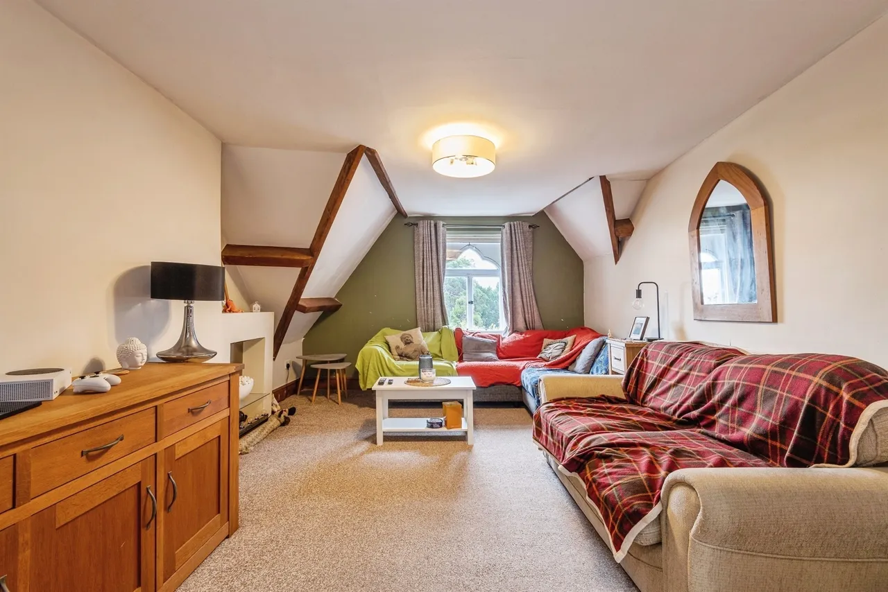 Blenheim Road, Minehead, TA24, photo 3