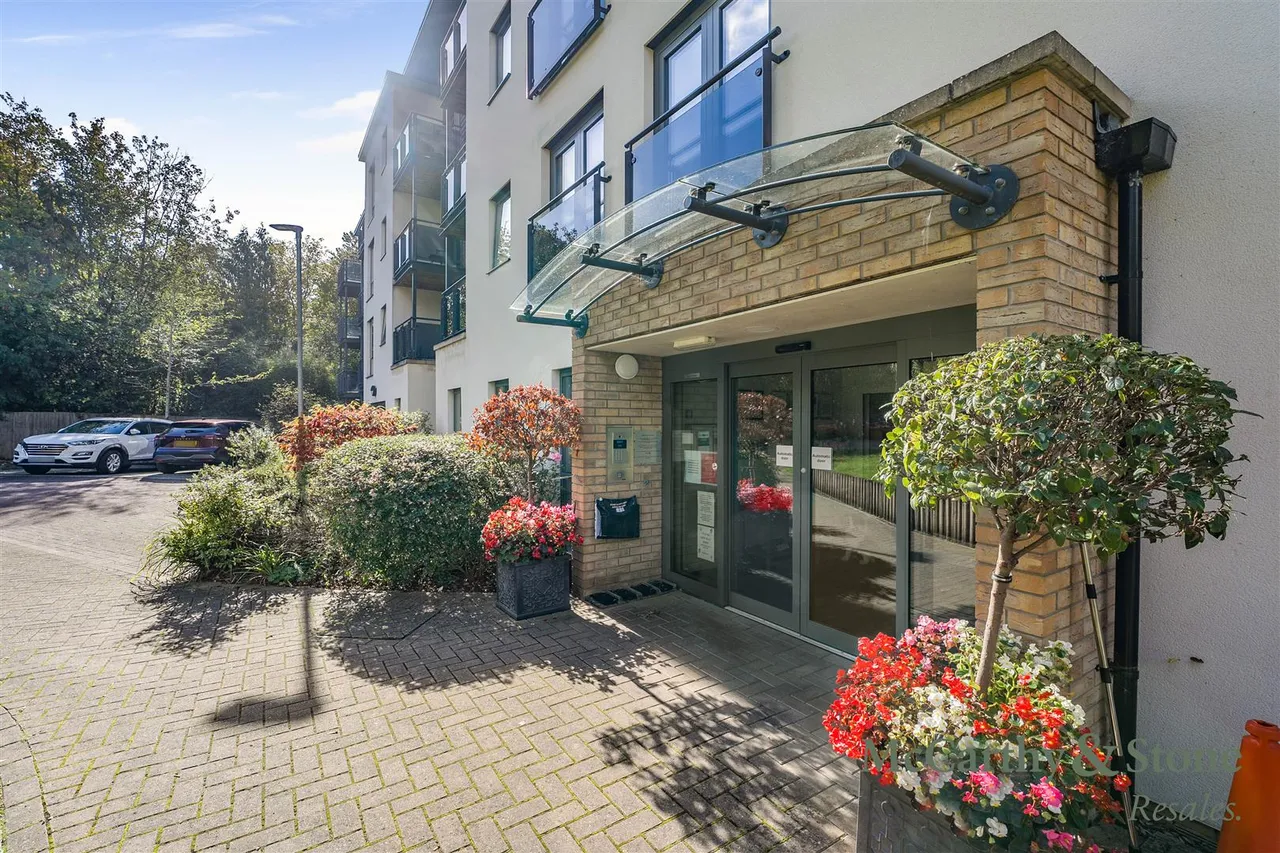 St. Georges Road, Cheltenham, GL50, photo 23