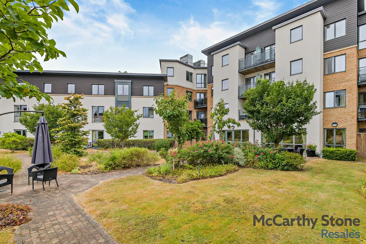 St. Georges Road, Cheltenham, GL50, photo 19