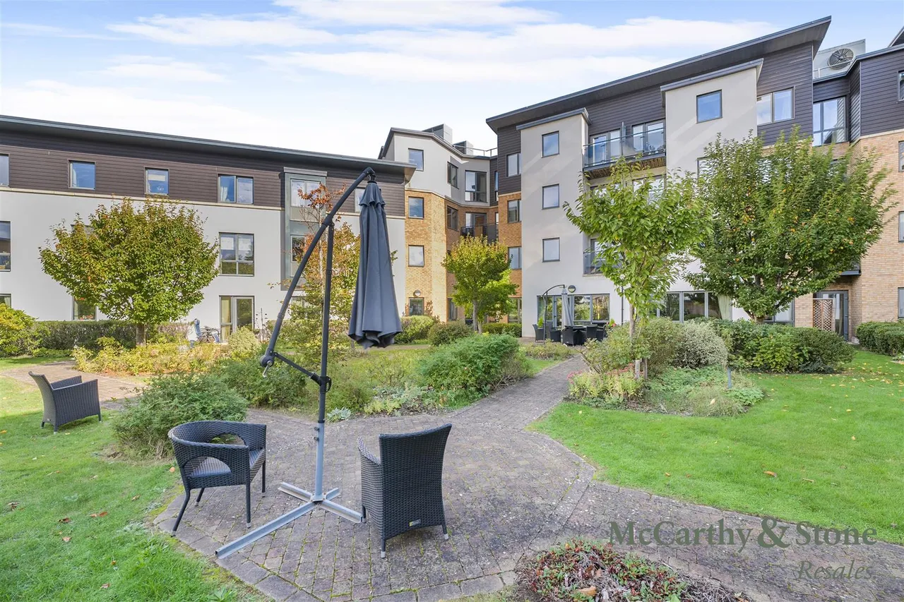 St. Georges Road, Cheltenham, GL50, photo 22