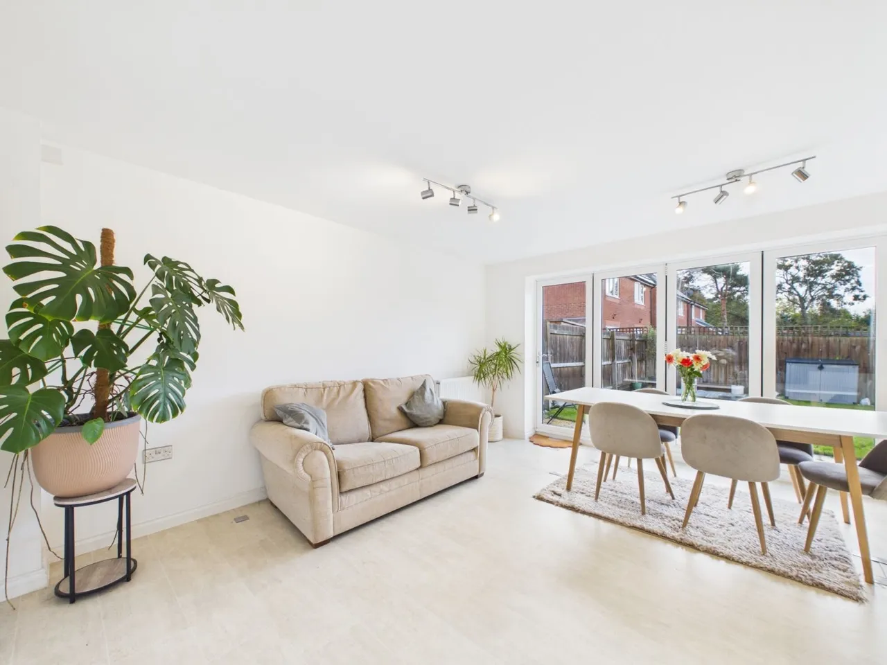 Lenton Avenue, Formby, L37, photo 4