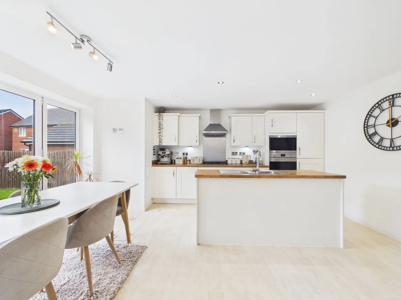 Lenton Avenue, Formby, L37, photo 5