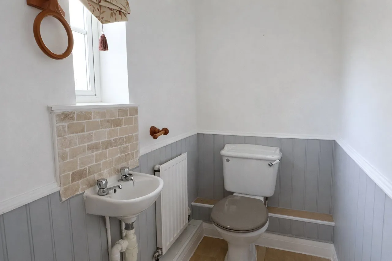 Sycamore Close, Bodmin, PL31, photo 14