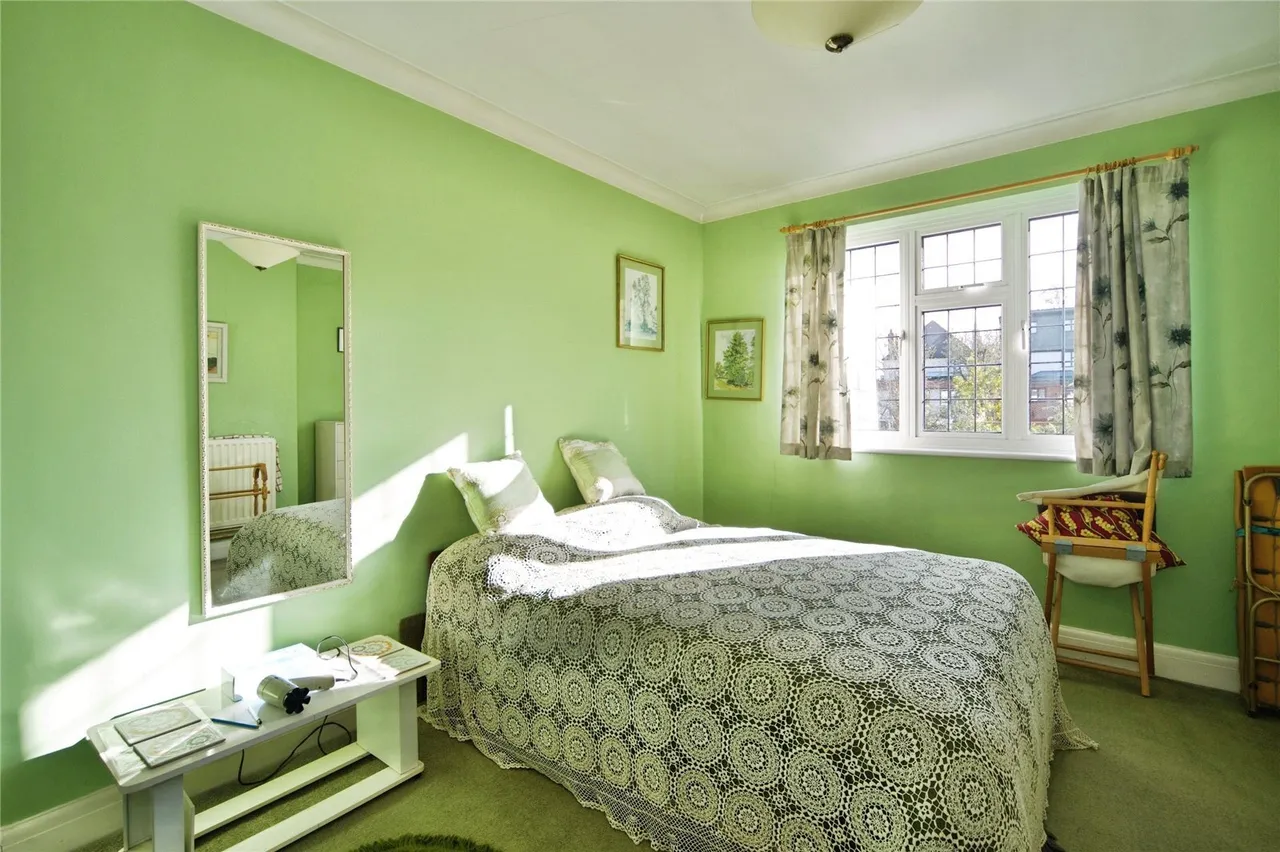Friars Avenue, London, N20, photo 11