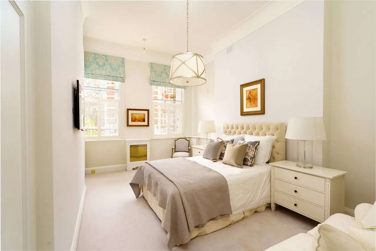 North Gate, Prince Albert Road, London, NW8 7RE, photo 8