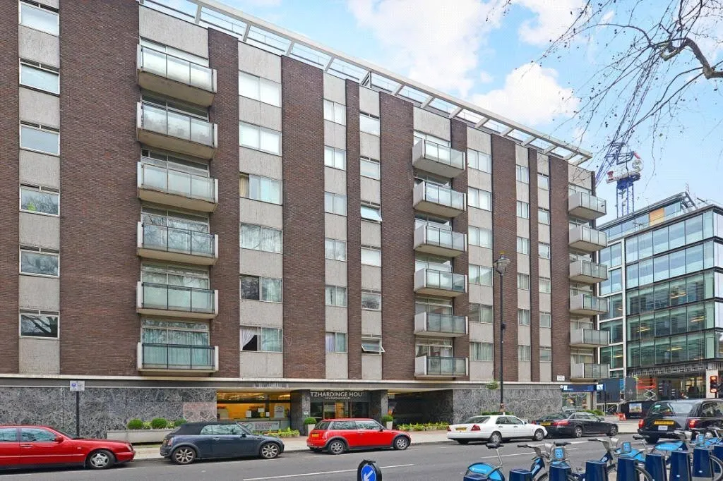 Portman Square, Marylebone, W1H, photo 2