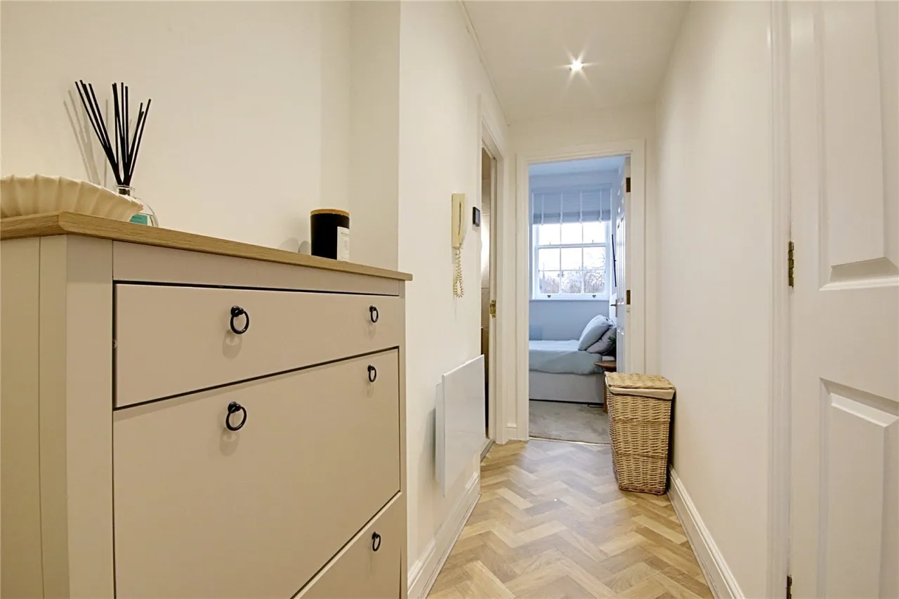 James Lee Square, Enfield, EN3, photo 8
