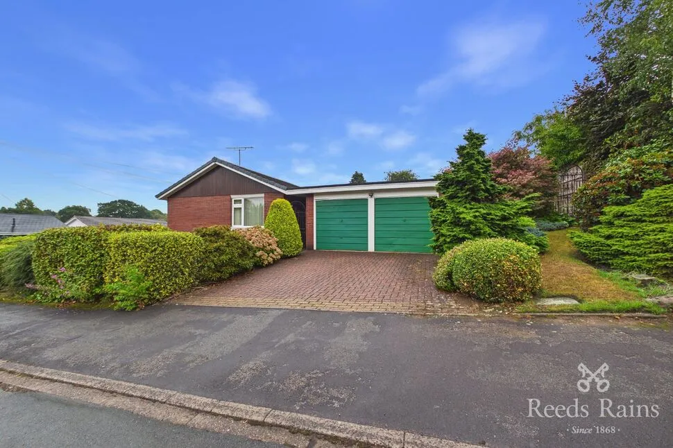Forest Close, Cuddington, Cheshire, CW8, photo 8