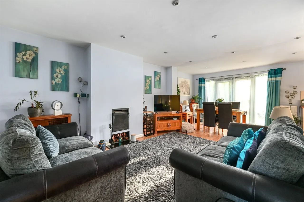 Waverley Drive, Ash Vale, Guildford, Surrey, GU12 5JW, photo 5