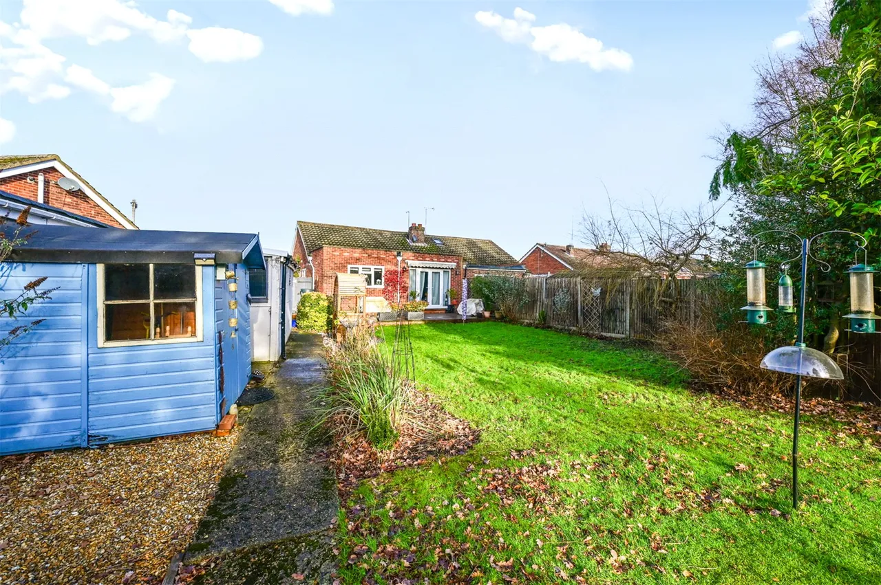 Waverley Drive, Ash Vale, Guildford, Surrey, GU12 5JW, photo 11