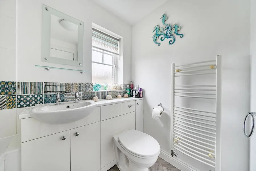 Kennedy Meadow, Hungerford, RG17, photo 13