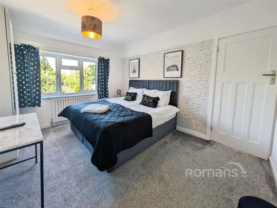 Ramsbury Drive, Earley, RG6, photo 12