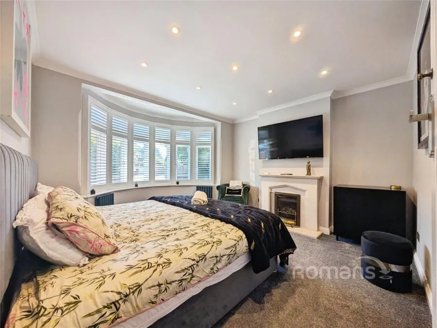 Ramsbury Drive, Earley, RG6, photo 9