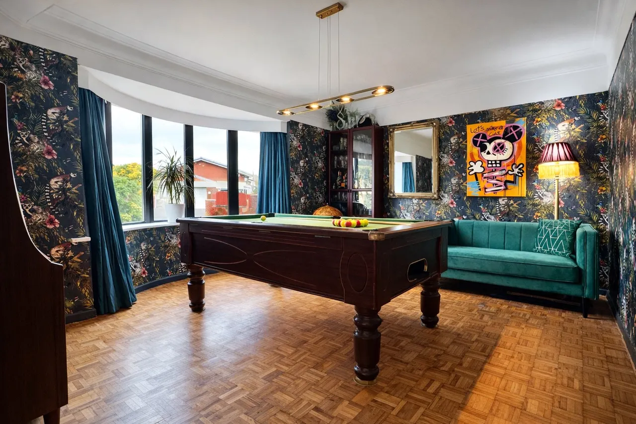 The Spinney, West Kirby, CH48, photo 7