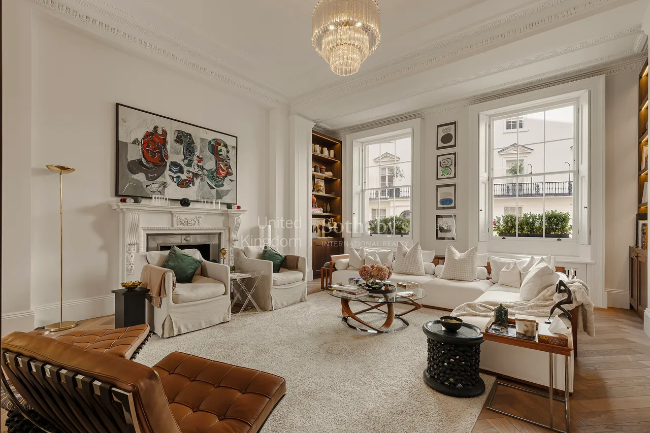 3 bed flat to rent — West Eaton Place, Belgravia, London