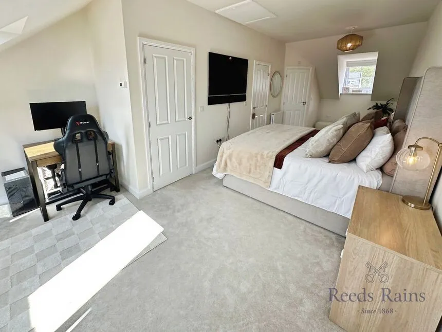 Pembrey Drive, Stoke-on-Trent, Staffordshire, ST4, photo 5