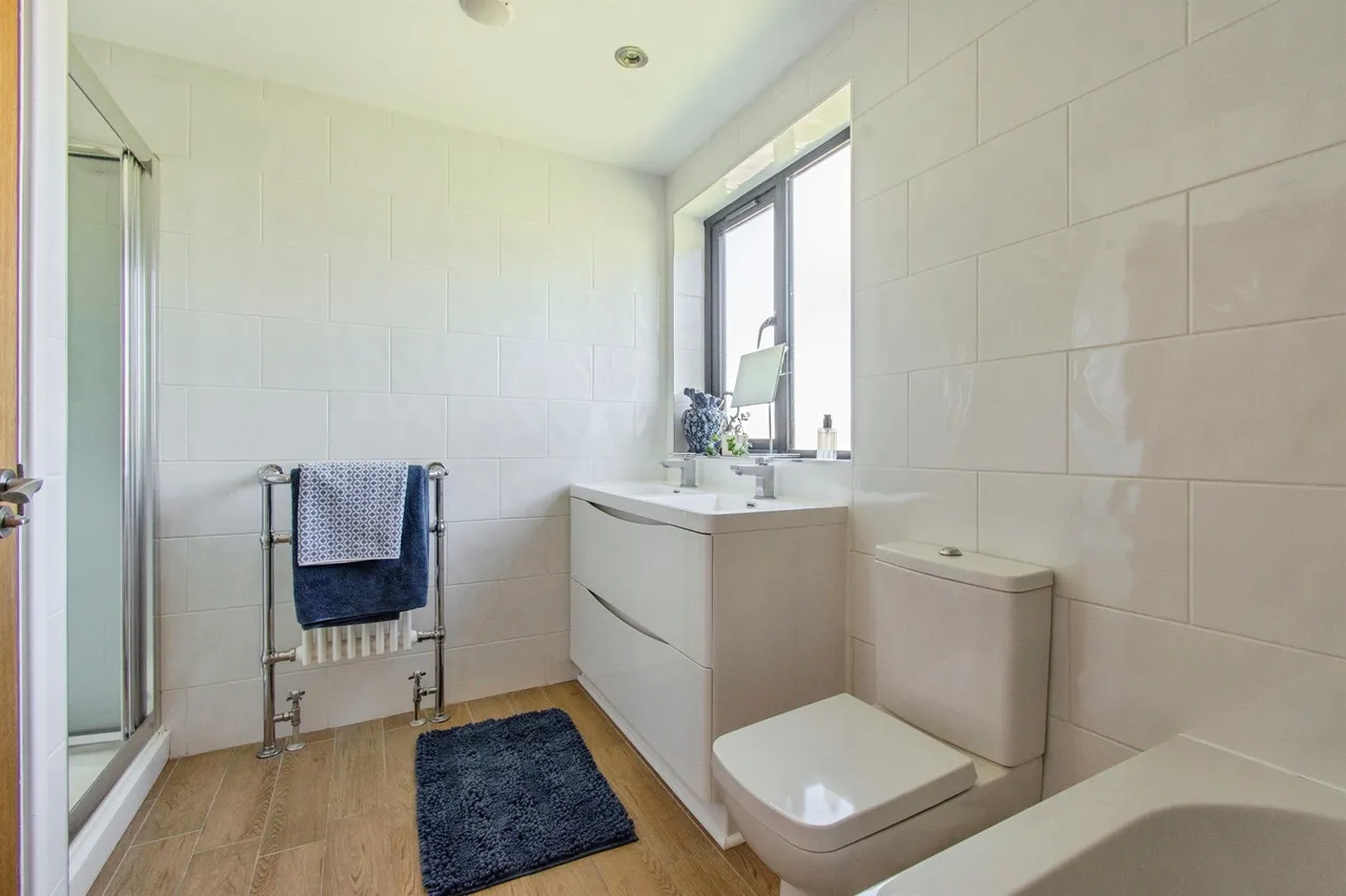 Top Fold Cottages, Old Denaby, DN12, photo 22