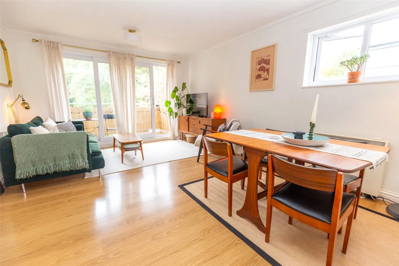 2 bed flat for sale, Northover Close, Bristol, BS9