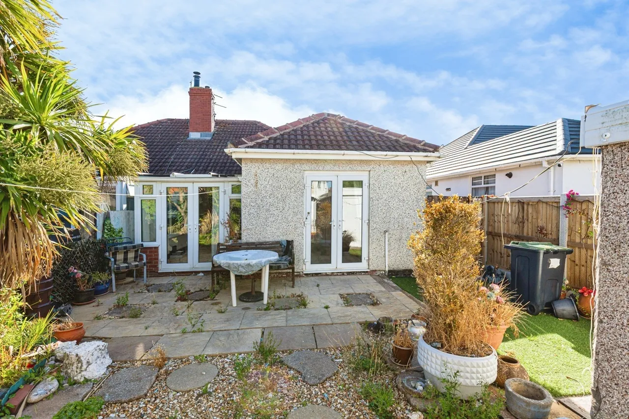 St. Andrews Avenue, Thornton-Cleveleys, FY5, photo 10