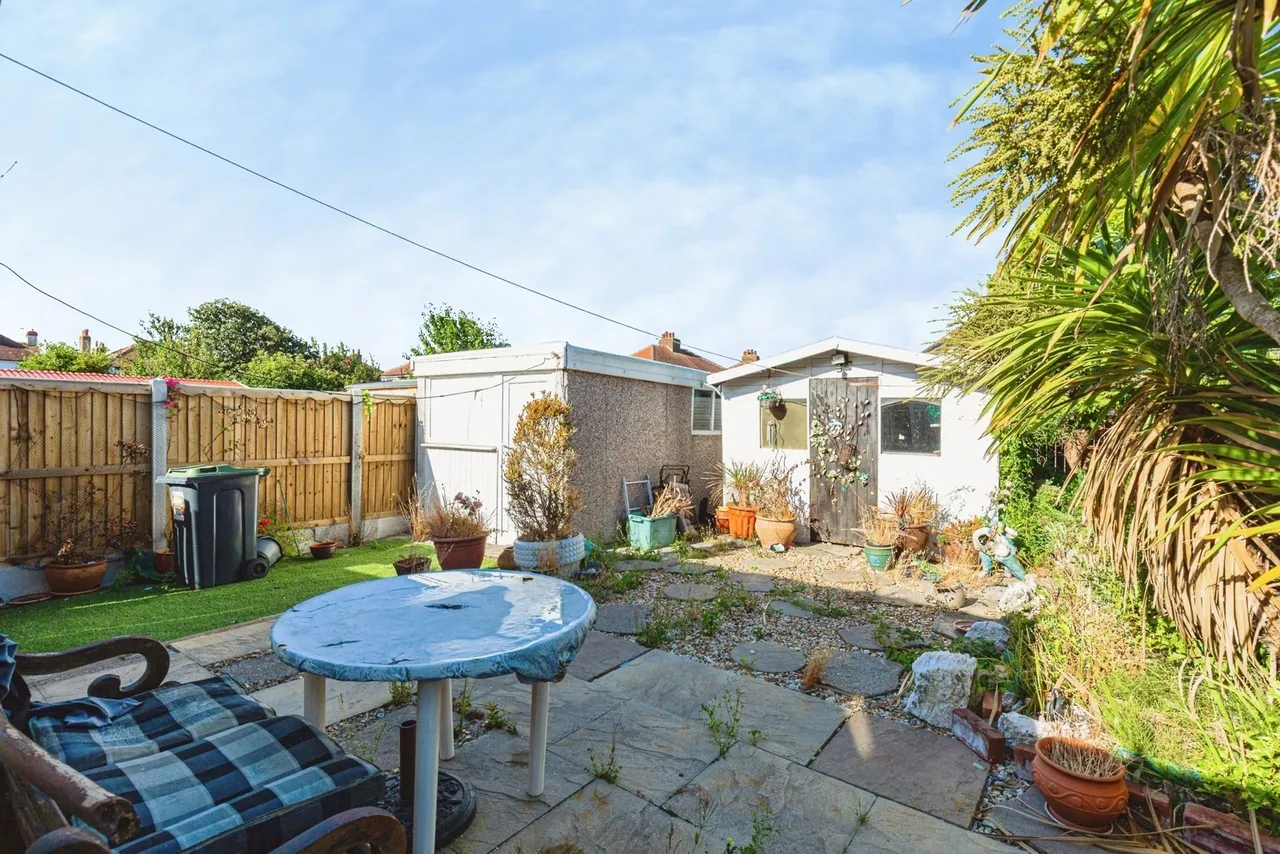 St. Andrews Avenue, Thornton-Cleveleys, FY5, photo 11