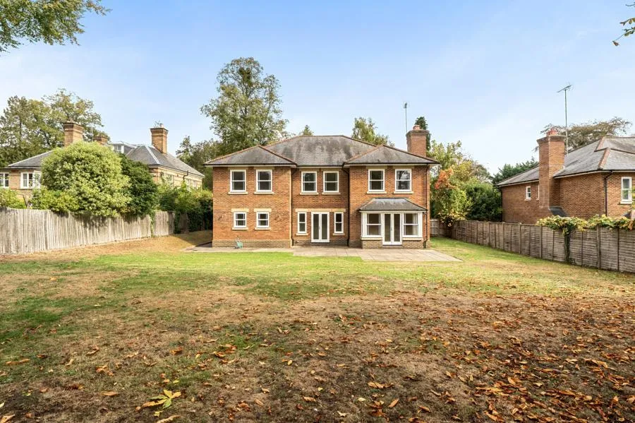 London Road, Ascot, SL5, photo 2
