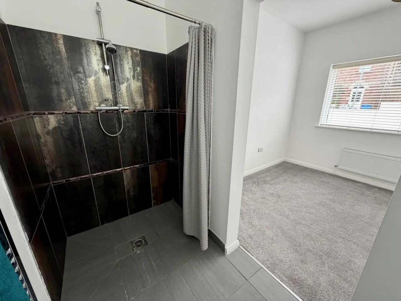 Beresford Road, BH12, photo 12