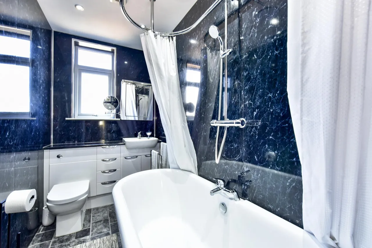 Stannington Road, Sheffield, S6, photo 14
