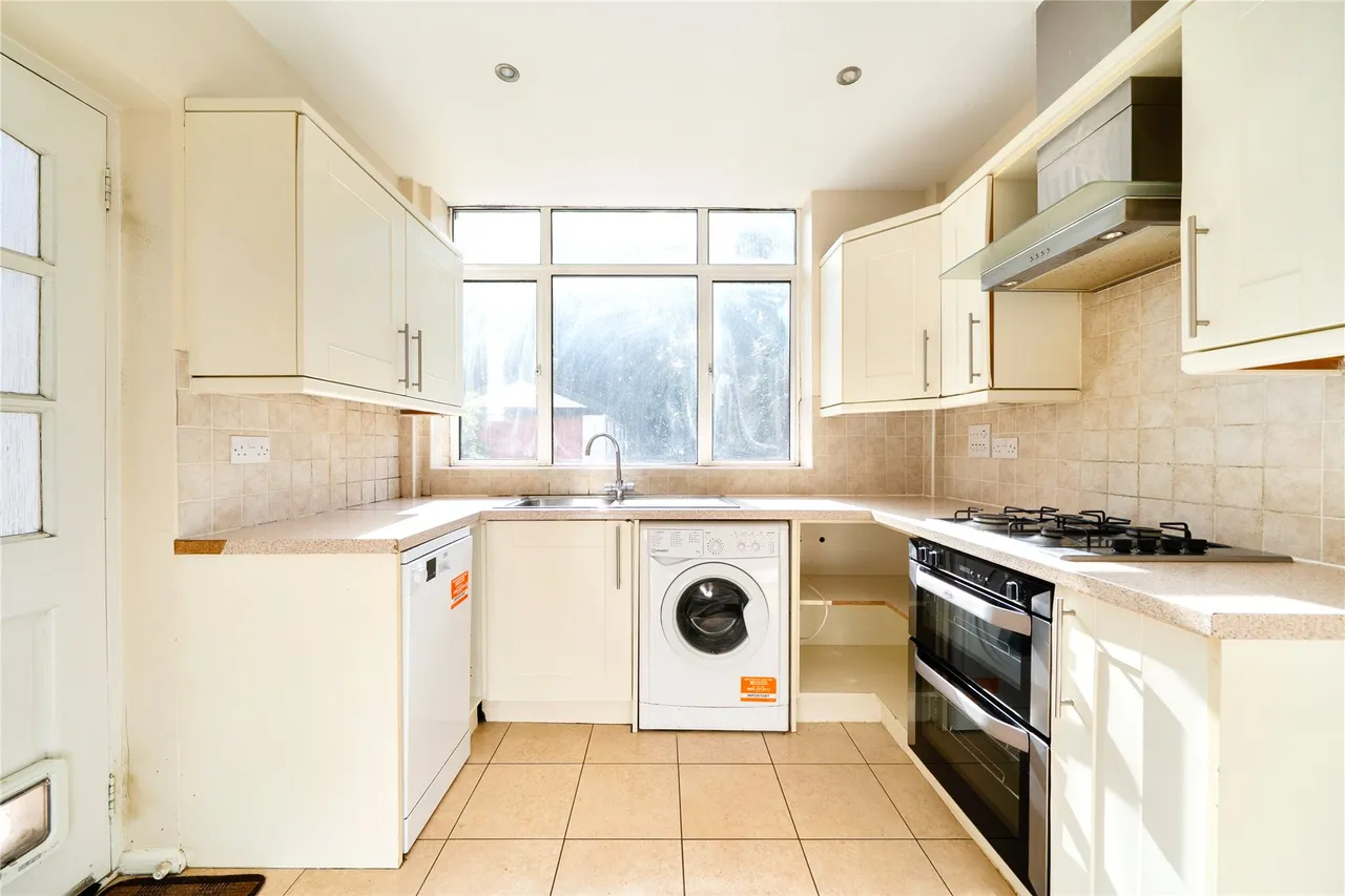 Victoria Avenue, Surbiton, KT6, photo 7