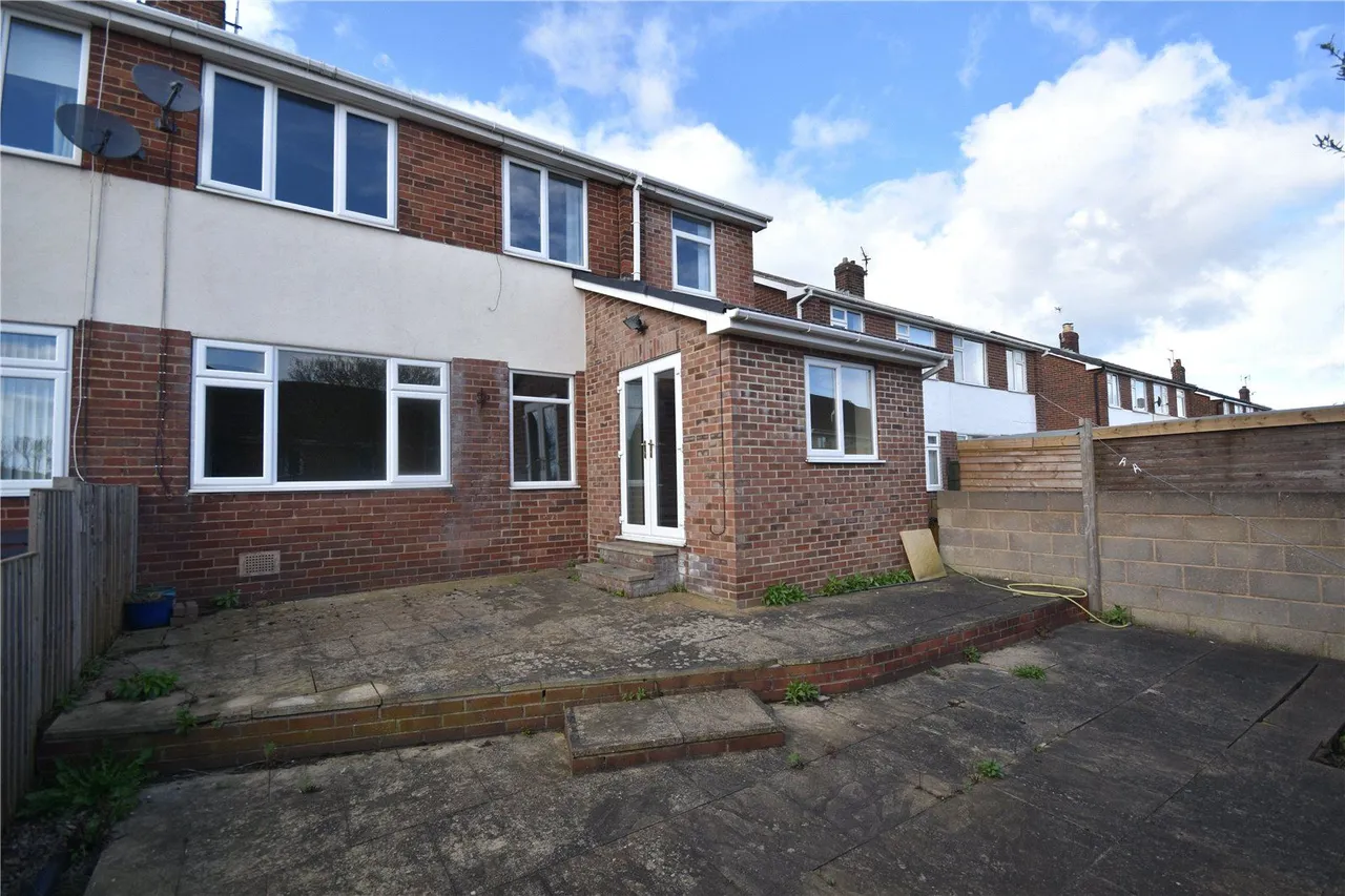Burley Close, South Milford, LS25, photo 16