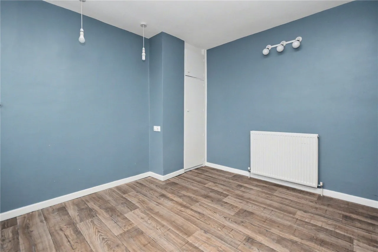 Burley Close, South Milford, LS25, photo 7