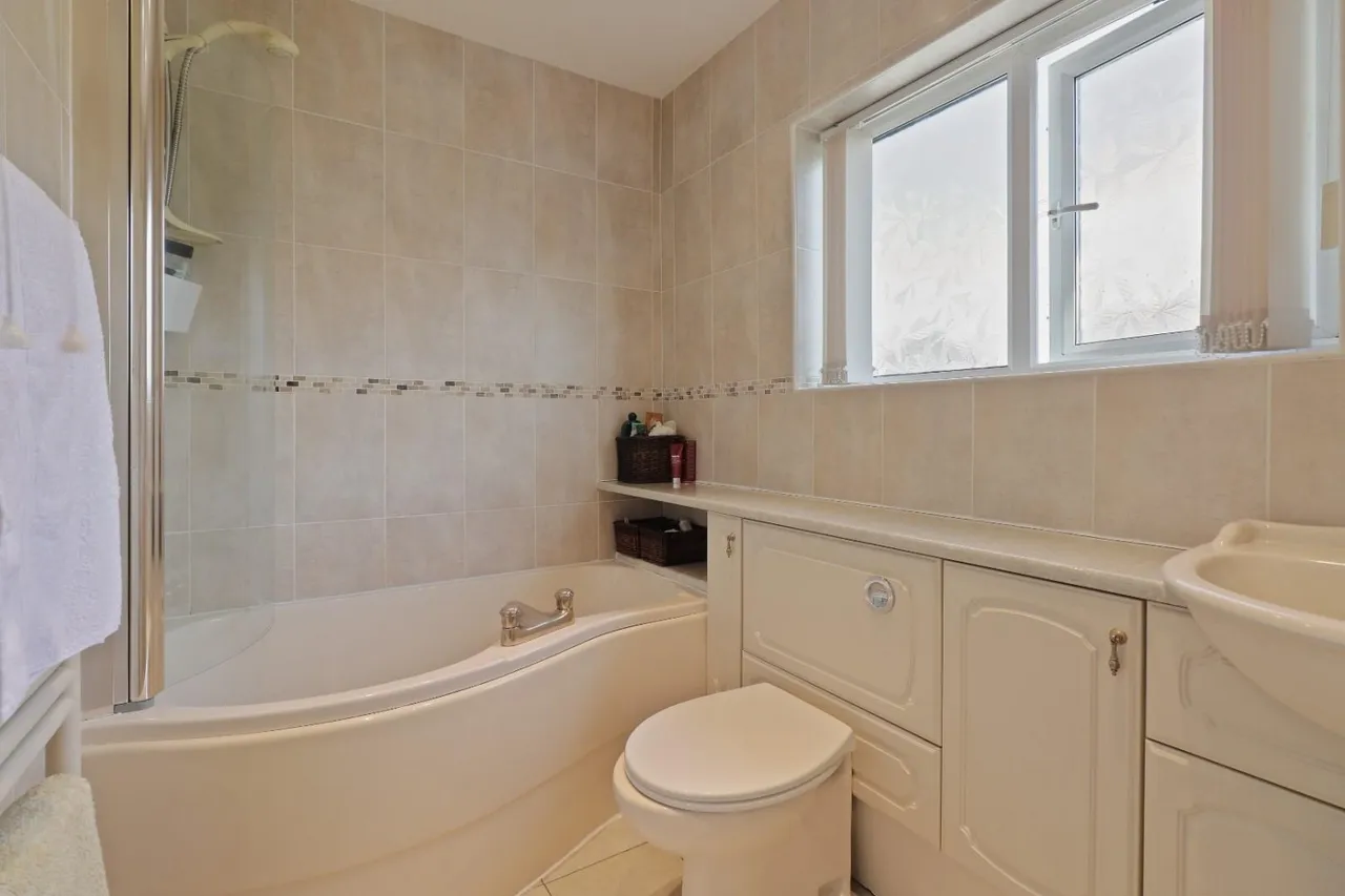 Backmoor Road, Sheffield, S8, photo 17